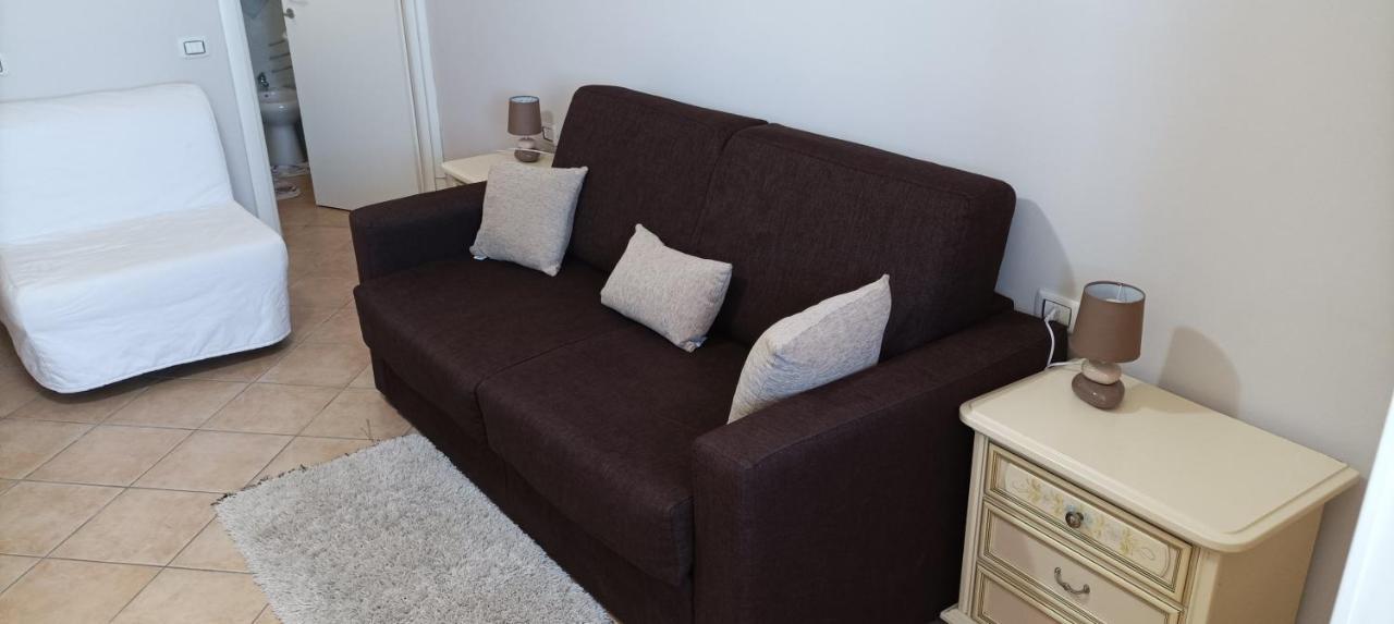 Apartament Casina Sulla Sabbia Torvaianica Zewnętrze zdjęcie